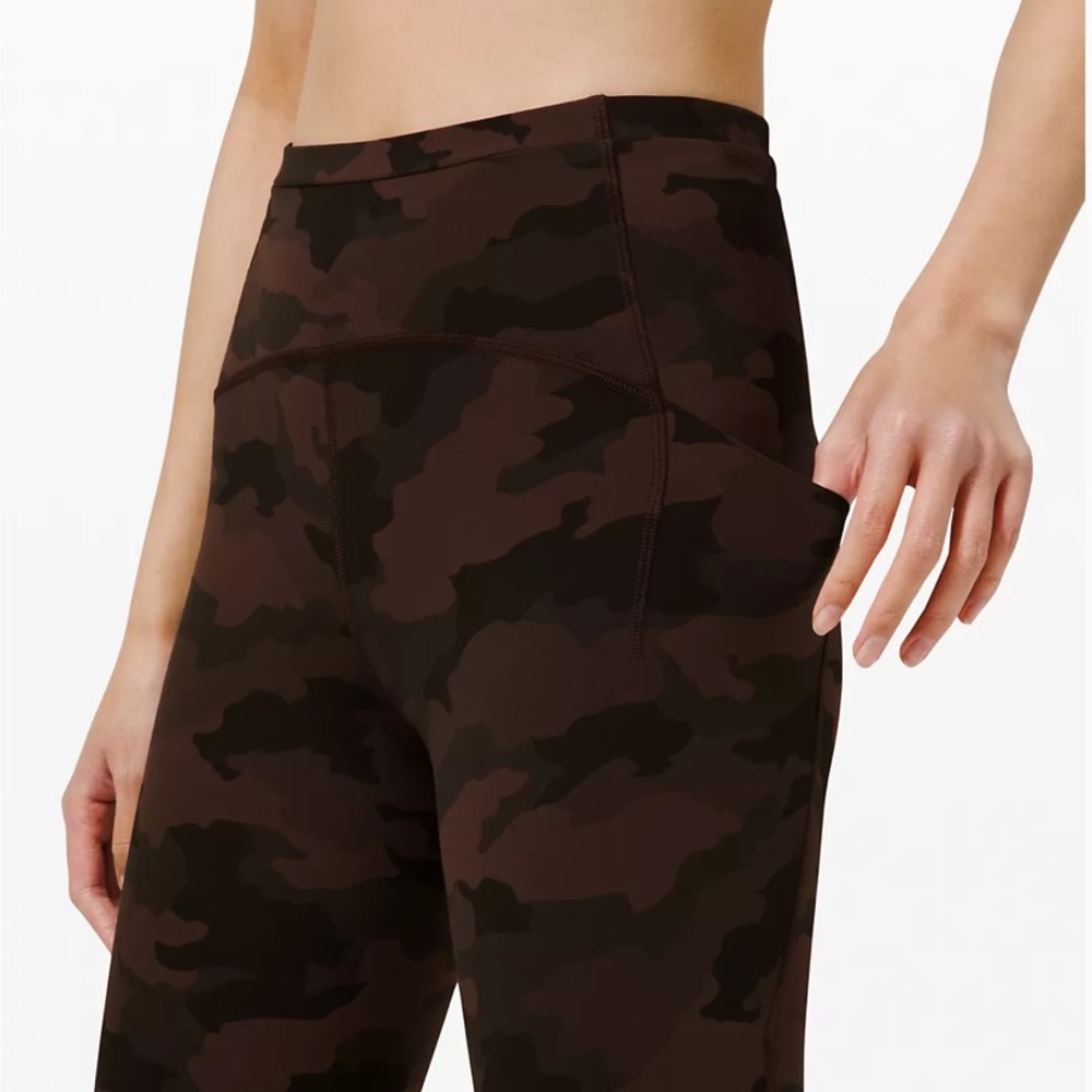 *NWT* Swift Speed High Rise Tight 28” - Picture 5 of 7